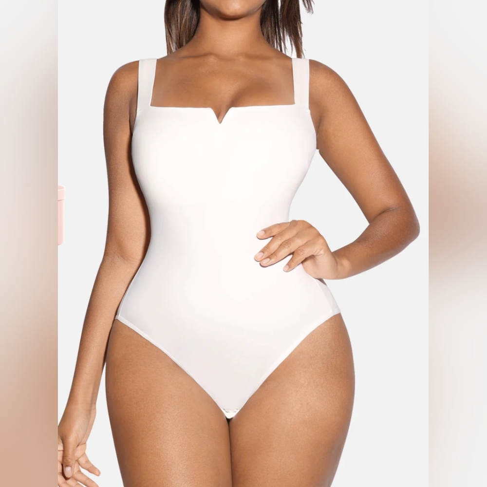 White Bodysuit By Feelingirl Square Collar Elastic Outerwear Size XXL NWT